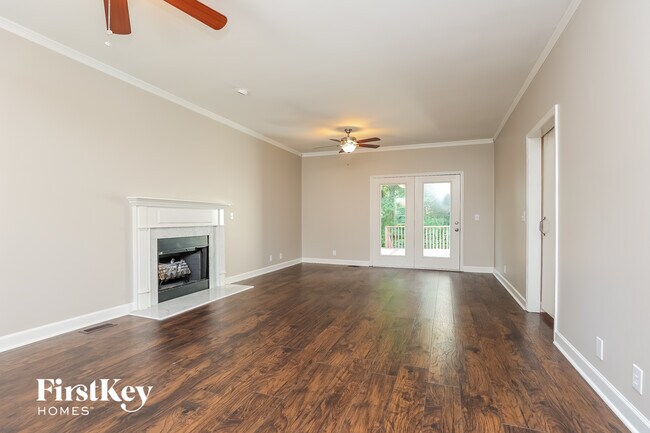 Building Photo - 221 Shoemaker Ct