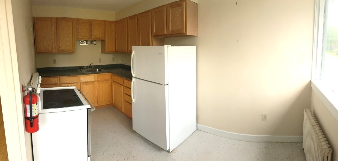 Building Photo - 172 Cliff St