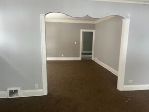 Building Photo - 12506 Union Ave