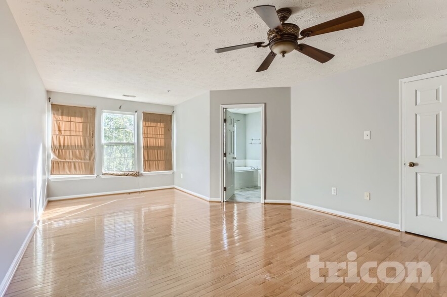 Building Photo - 5143 Spring Willow Ct