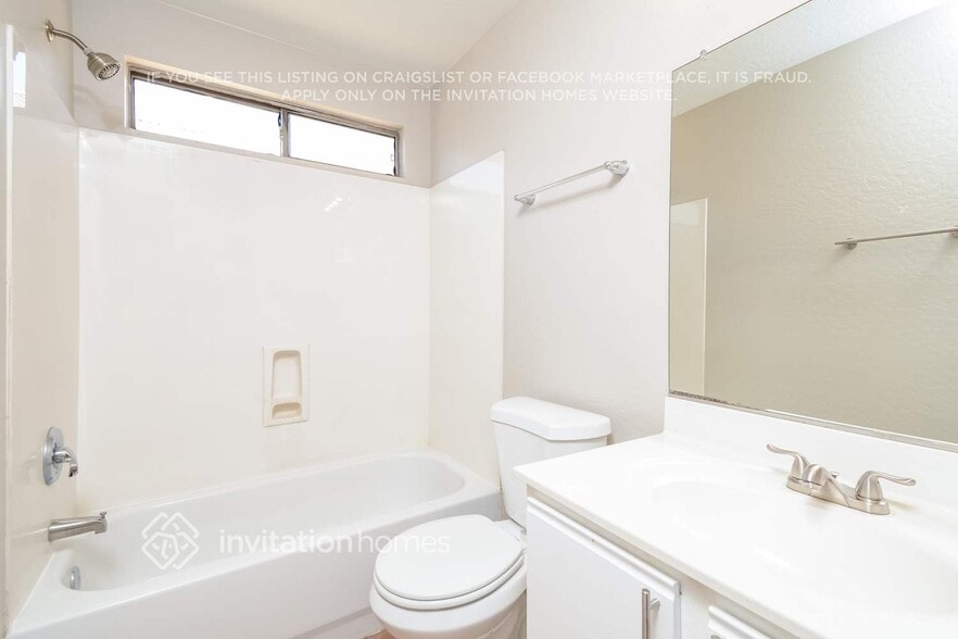 Building Photo - 12406 W Flores Dr