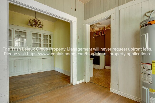 Building Photo - 2424 Elliott St