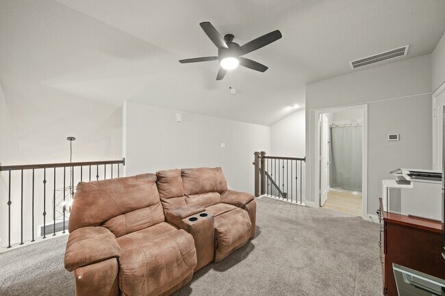 Building Photo - 1735 Harvest Lake Dr