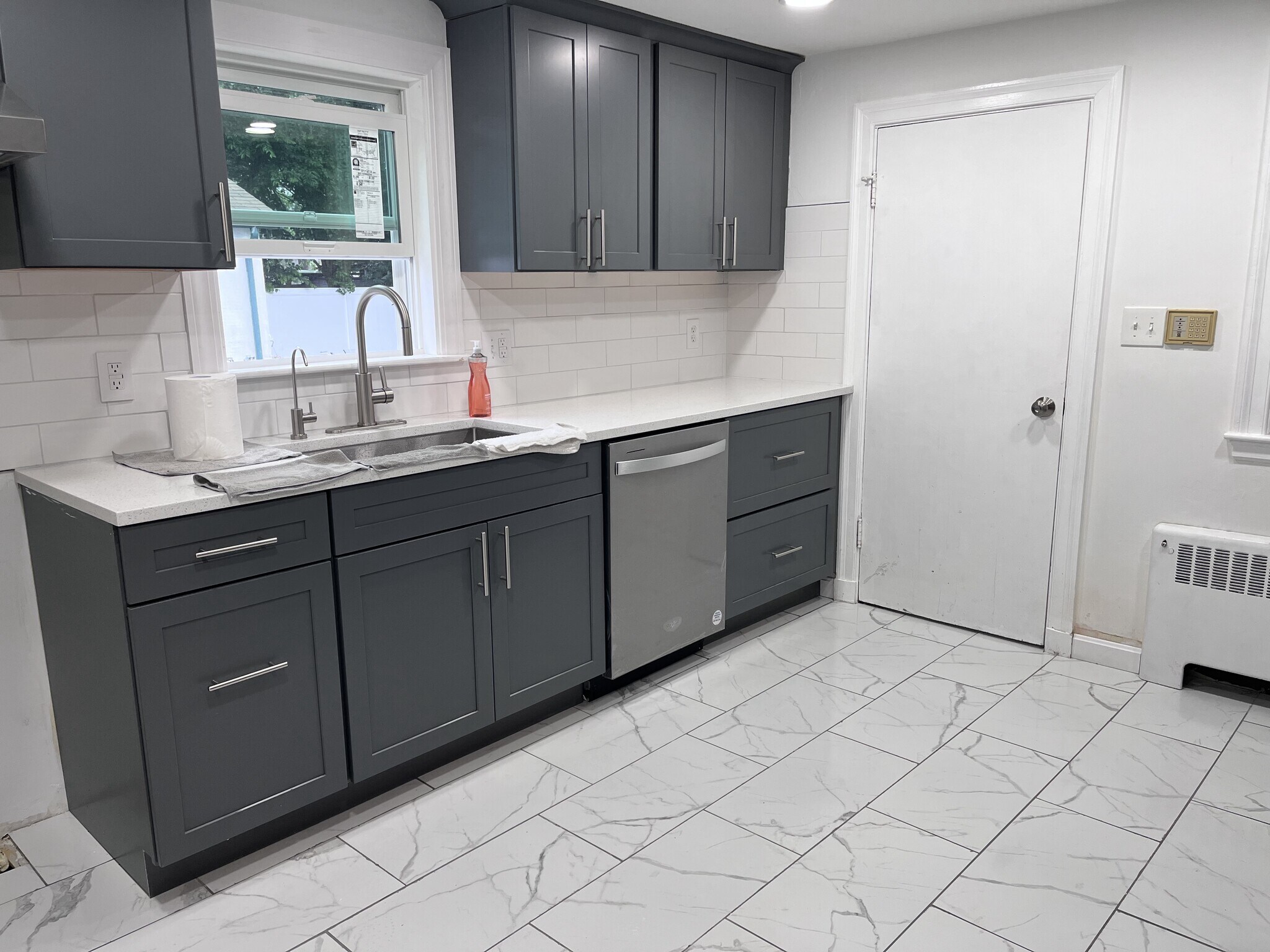 Building Photo - 48 Aberdeen Rd