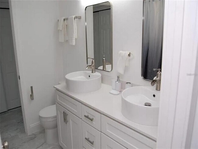 Building Photo - 4904 38th Way S