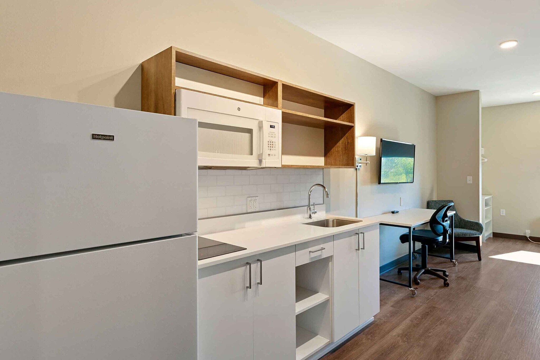 Building Photo - Furnished Studio-Washington, D.C. - Alexandria - Landmark