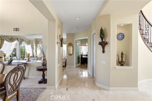 Building Photo - 2493 Woodcreek Rd