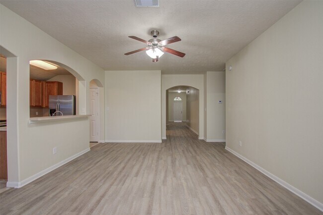 Building Photo - 14903 Lanai Dr