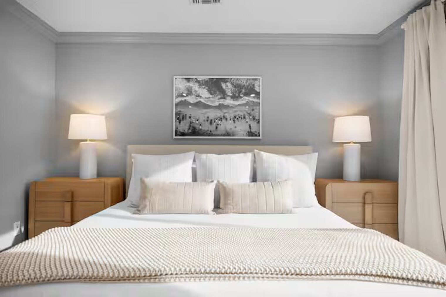 Building Photo - 5870 Cactus Way