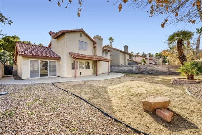 Building Photo - 395 Chadwick Cir