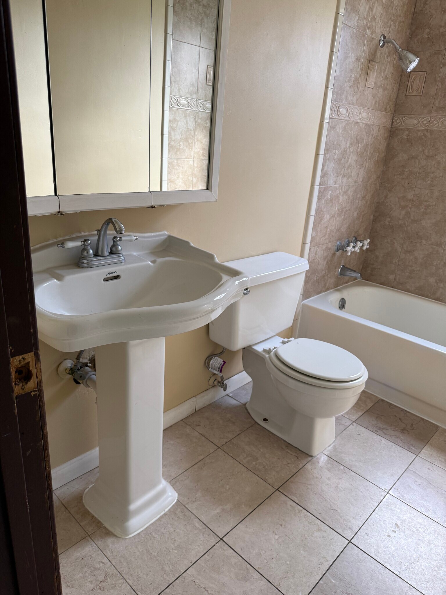 Building Photo - 9579 Co Rd 252