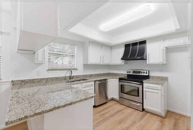 Building Photo - 11631 Inga Ln