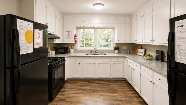 Building Photo - 4048 Sautee Trail
