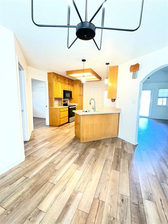 Building Photo - 211 Fox Crossing