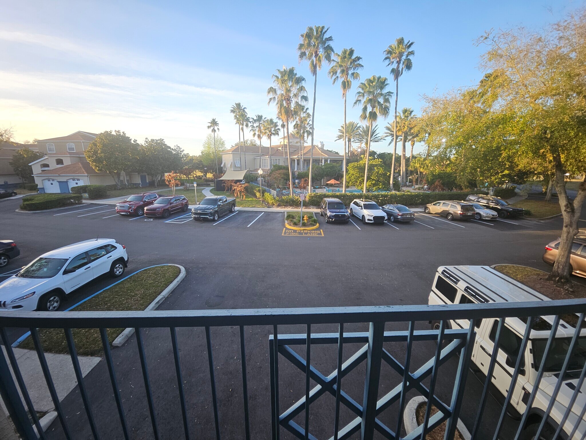 Building Photo - 7360 Westpointe Blvd