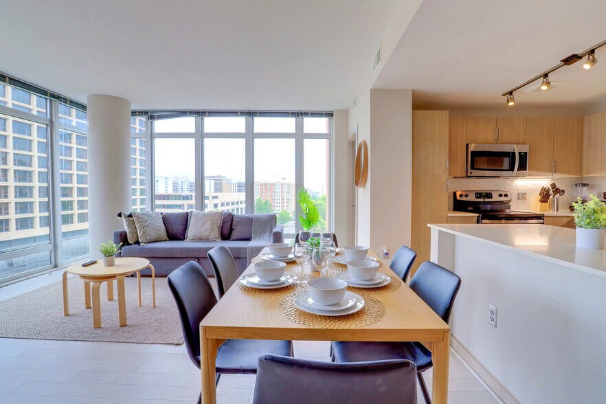 Building Photo - 22202 18th St S