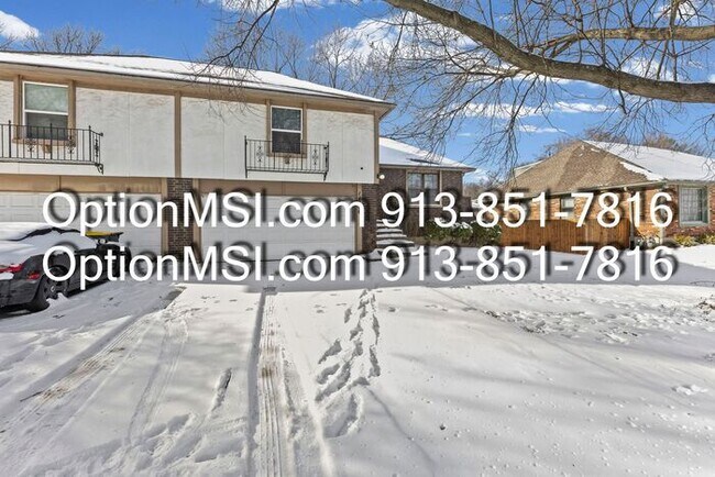 Building Photo - 1/2 month free if moved in by 2/28!! A great place to call home!!