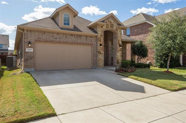 Building Photo - 2812 Frontier Dr