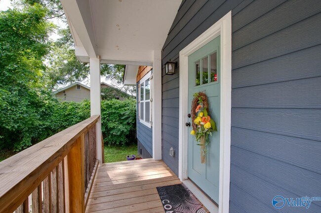 Building Photo - 805 Rison Ave NE