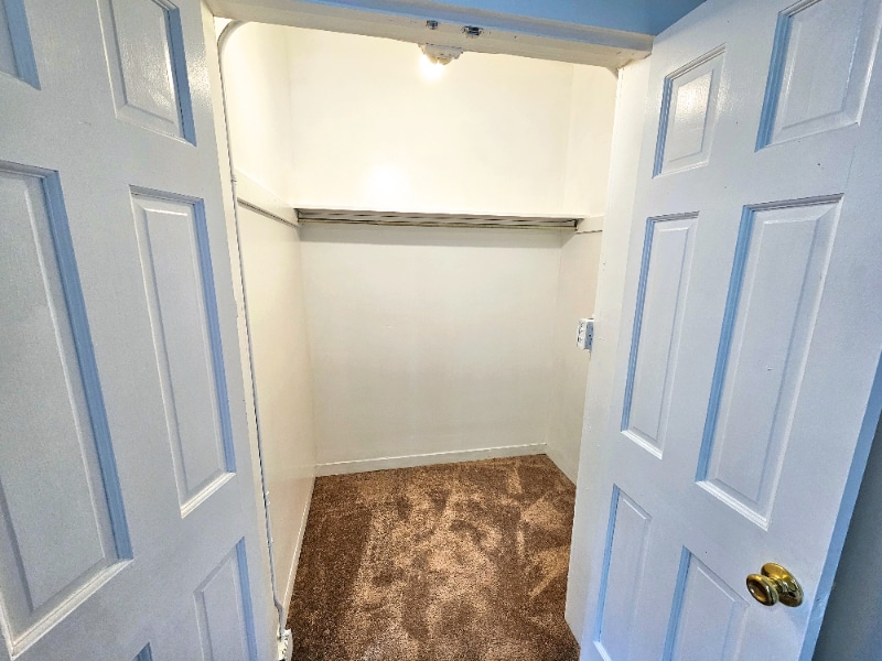 Building Photo - 100 Nanticoke Ave