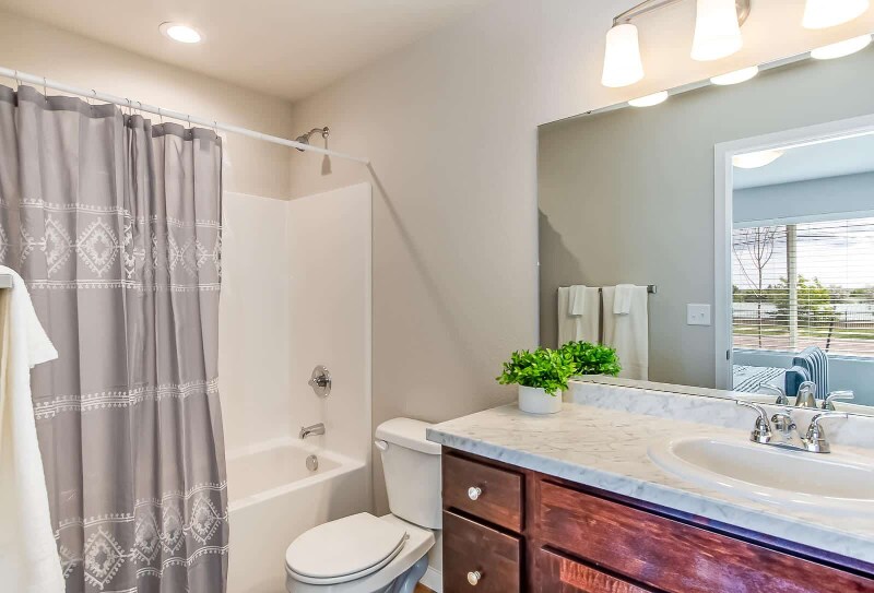 Building Photo - 1940 Good Hearted Pl