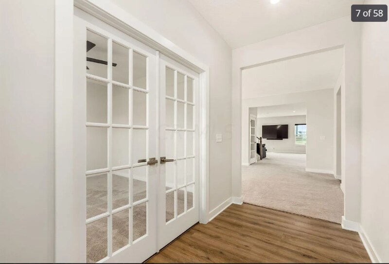 Building Photo - 951 Blackmore Dr