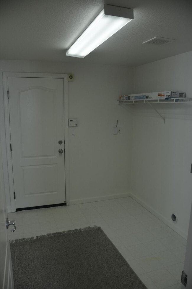 Building Photo - Antioch Dallas Ranch/Lone Tree area 4 bedroom, 3 bath home for rent