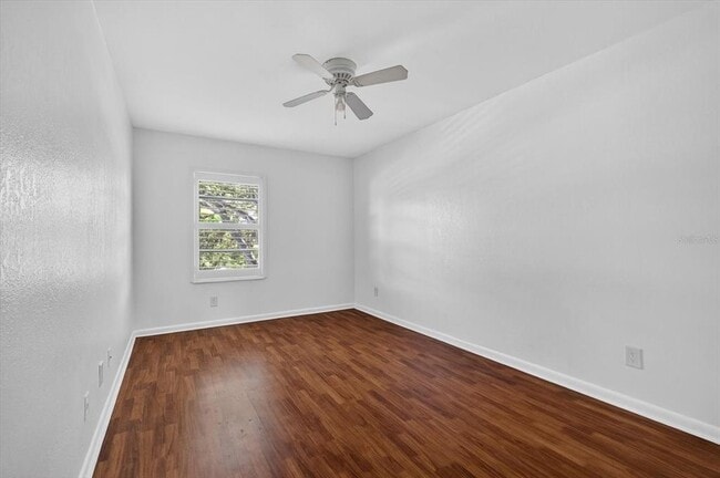 Building Photo - 5440 S MacDill Ave