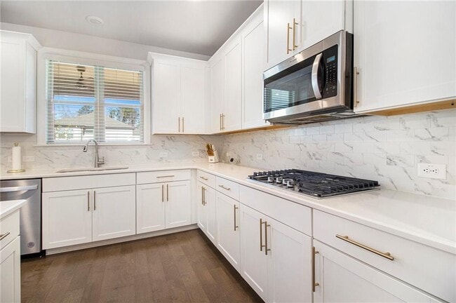 Building Photo - 603 Skye Ct