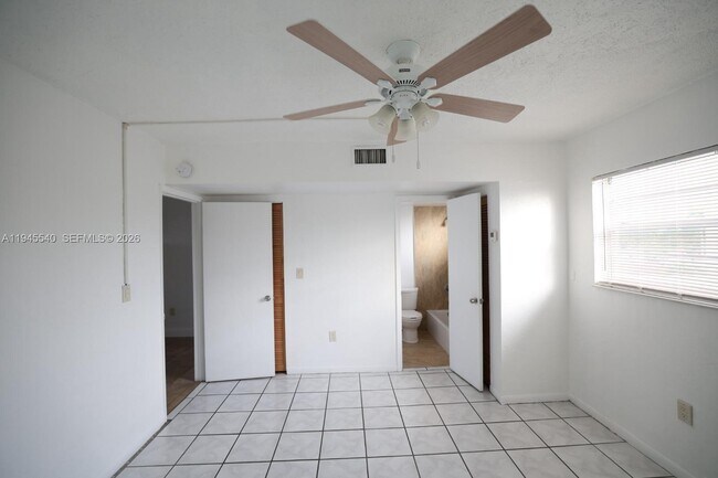 Building Photo - 6270 W Flagler St