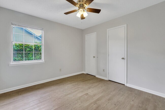 Building Photo - 734 Timber Ridge Trail
