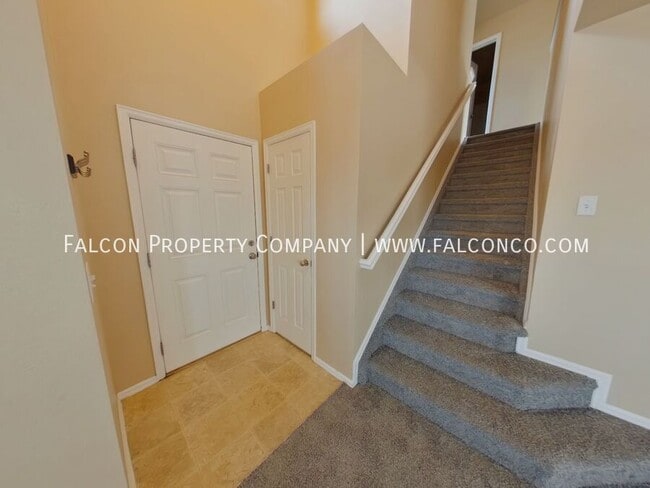 Building Photo - 8394 Kettle Drum St