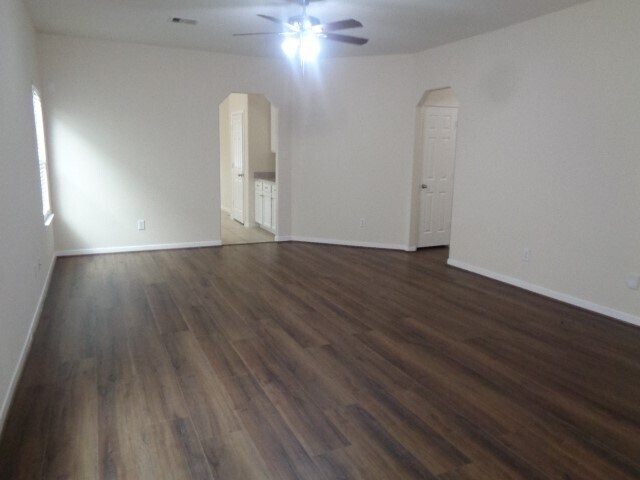Building Photo - 6702 Castle Terrace Ct