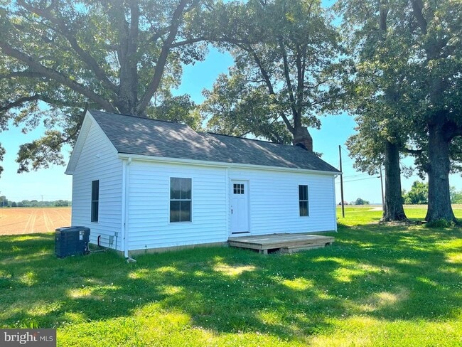 Building Photo - 7990 Mackall Rd