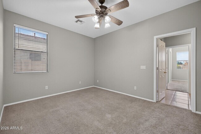 Building Photo - 3096 E Kingbird Pl