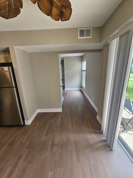 Building Photo - 627 Shaw Ct