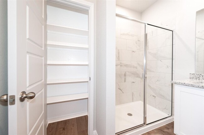 Building Photo - 403 Cross Barn Blvd