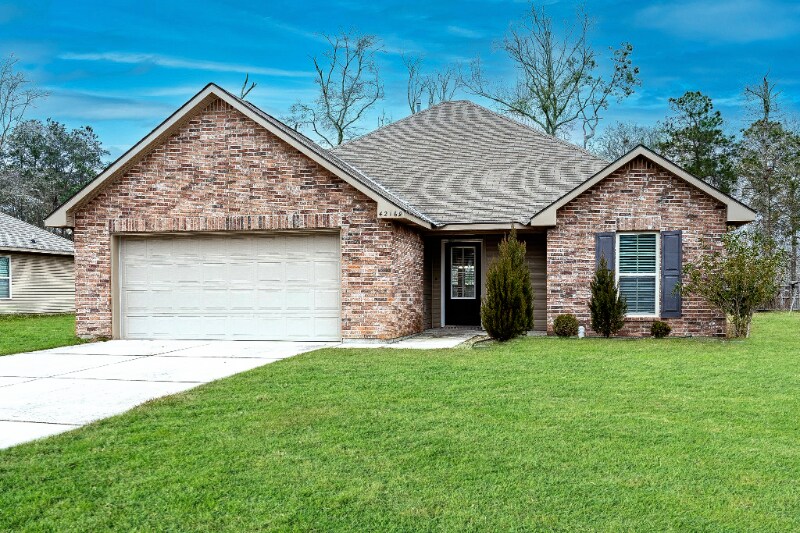 Primary Photo - 42169 Broad Walk Ave
