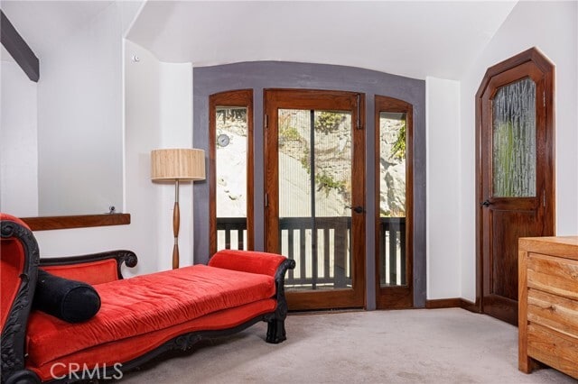 Building Photo - 266 Canyon Acres Dr