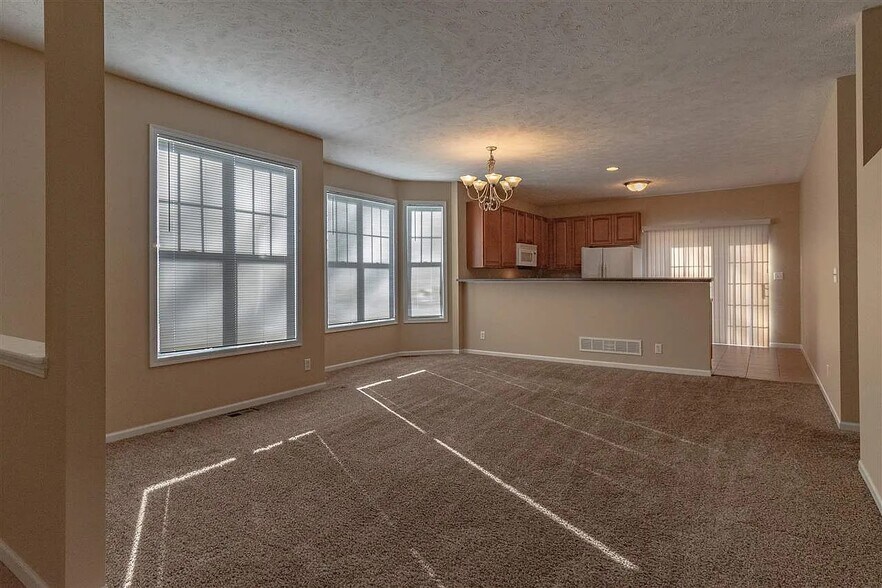 Building Photo - 5503 Sandhutton Ct