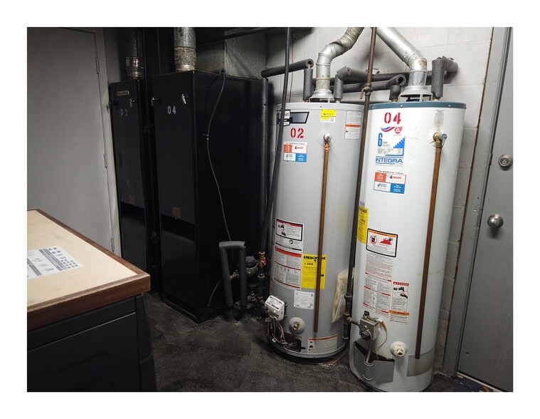 Building Photo - 1504 12th Ave S