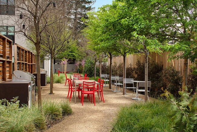 Building Photo - arlo-mountain-view