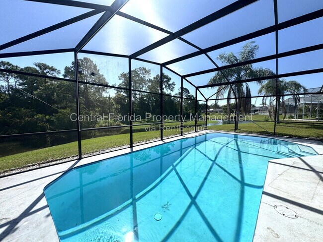 Building Photo - 2985 Viscount Cir
