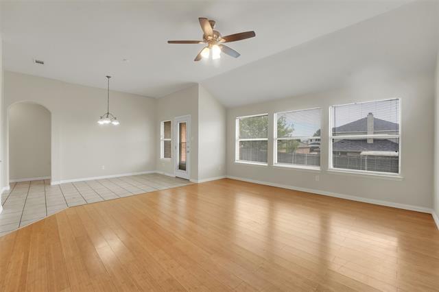 Building Photo - 7715 Labrador Dr