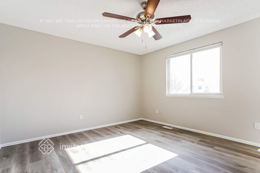 Building Photo - 14499 E Wesley Ave