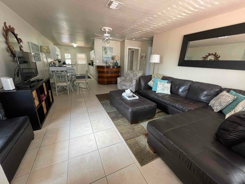 Building Photo - 3461 Brink Cir