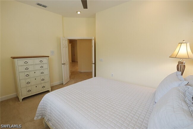 Building Photo - 9616 Cypress Hammock Cir