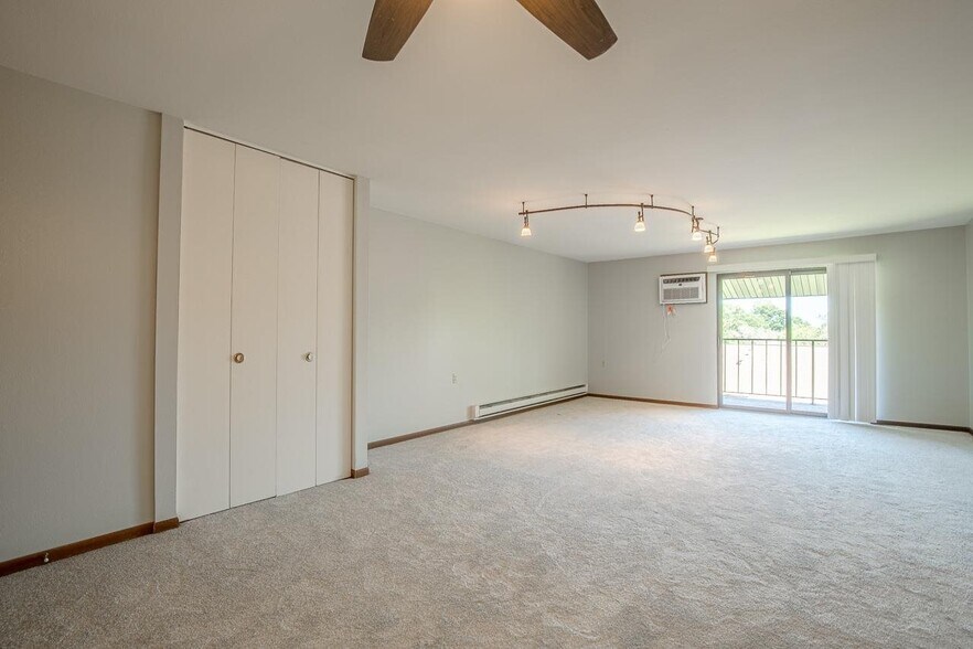 Building Photo - 5331 Brody Dr