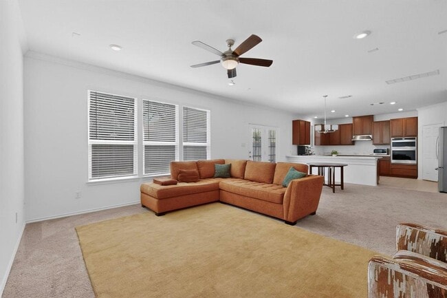 Building Photo - 712 Madalin Rue Ct