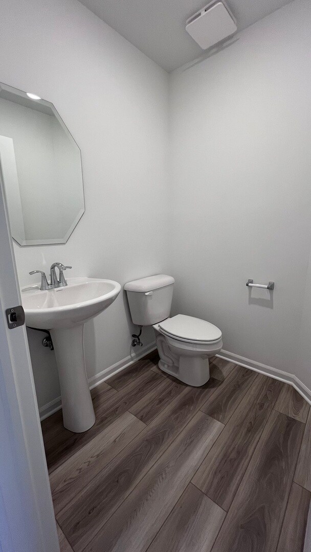 Building Photo - 12387 Tinsley St